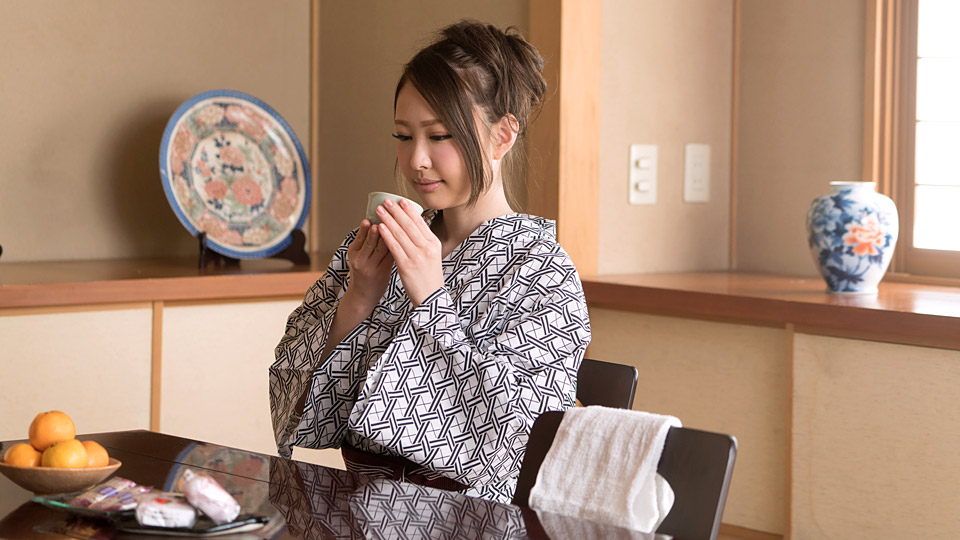 The Throbbing: Anal Sex With Yukata Brauty (1Pondo-042718_676)