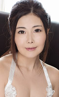 Beautiful MILF Who Piss While Deep Throating (1Pondo-032423_001) sample image 3