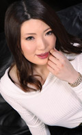 AV Interview With A Slender Beauty: Quick Fucking Makes Quick Decision (1Pondo-032619_826) sample image 3